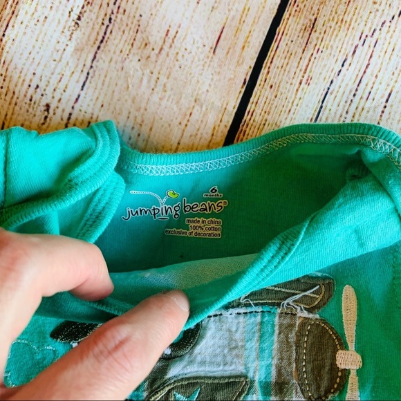 🌸 BUNDLE 🌸 Onesies size  6 Months - Picture 3 of 3